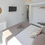 Xerolithia *