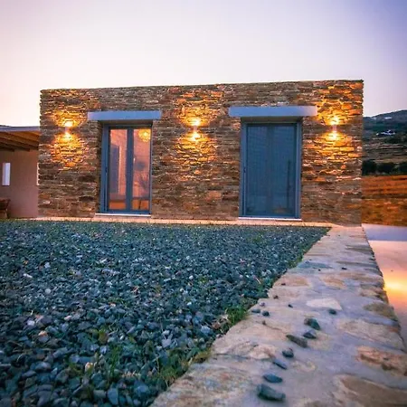 Xerolithia Agios Sostis (Tinos)